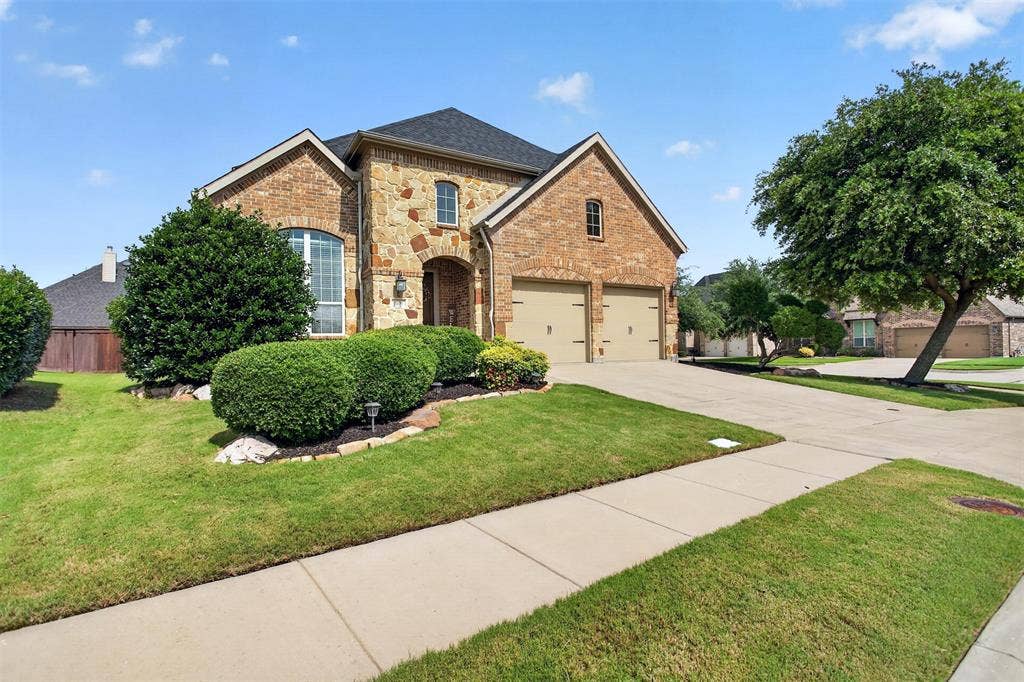 1109 Cadbury Lane, Forney, TX 75126
