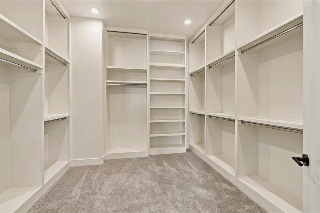 5735 Goodwin Avenue, Dallas, TX 75206 5735 Goodwin Avenue, Dallas, TX 75206