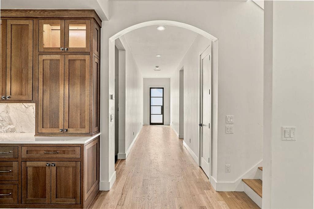 5735 Goodwin Avenue, Dallas, TX 75206 5735 Goodwin Avenue, Dallas, TX 75206