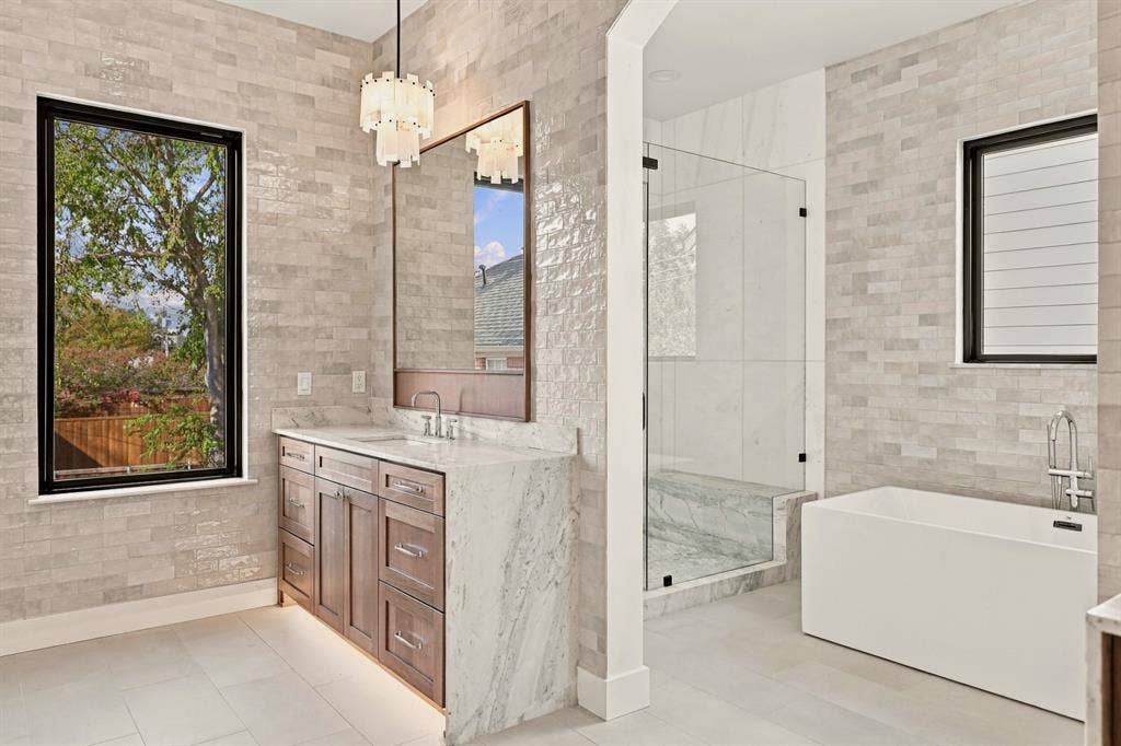 5735 Goodwin Avenue, Dallas, TX 75206 5735 Goodwin Avenue, Dallas, TX 75206