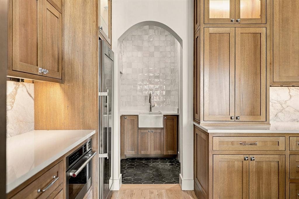 5735 Goodwin Avenue, Dallas, TX 75206 5735 Goodwin Avenue, Dallas, TX 75206