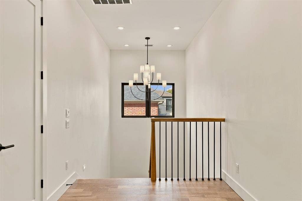 5735 Goodwin Avenue, Dallas, TX 75206 5735 Goodwin Avenue, Dallas, TX 75206