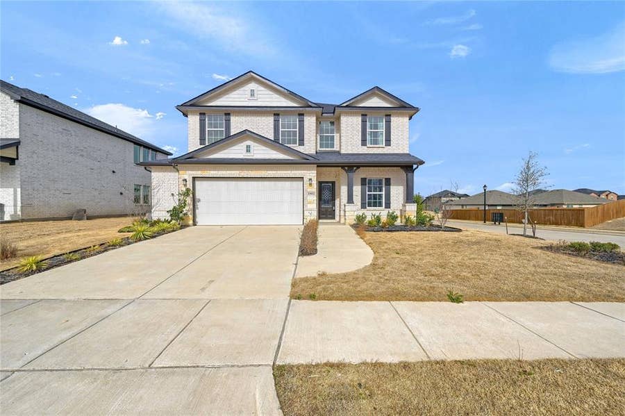 Property photo for 1902 Aleia Cove, Sherman, TX