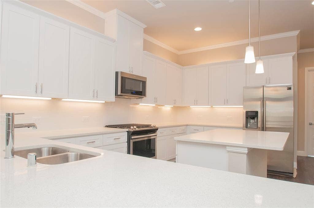 5995 Page Street, Frisco, TX 75034 5995 Page Street, Frisco, TX 75034