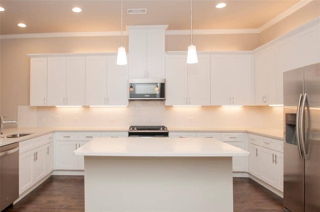 5995 Page Street, Frisco, TX 75034 5995 Page Street, Frisco, TX 75034