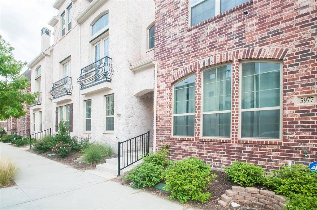 5995 Page Street, Frisco, TX 75034 5995 Page Street, Frisco, TX 75034