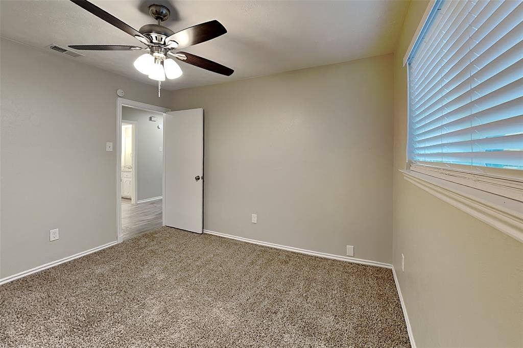 1109 Holland Drive, Garland, TX 75040 1109 Holland Drive, Garland, TX 75040