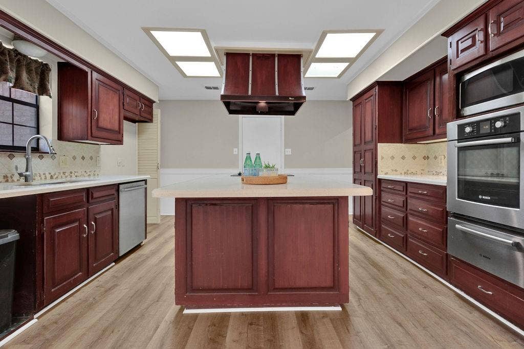 1208 Hilltop Run, Hideaway, TX 75771 1208 Hilltop Run, Hideaway, TX 75771