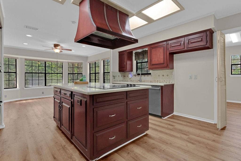 1208 Hilltop Run, Hideaway, TX 75771 1208 Hilltop Run, Hideaway, TX 75771