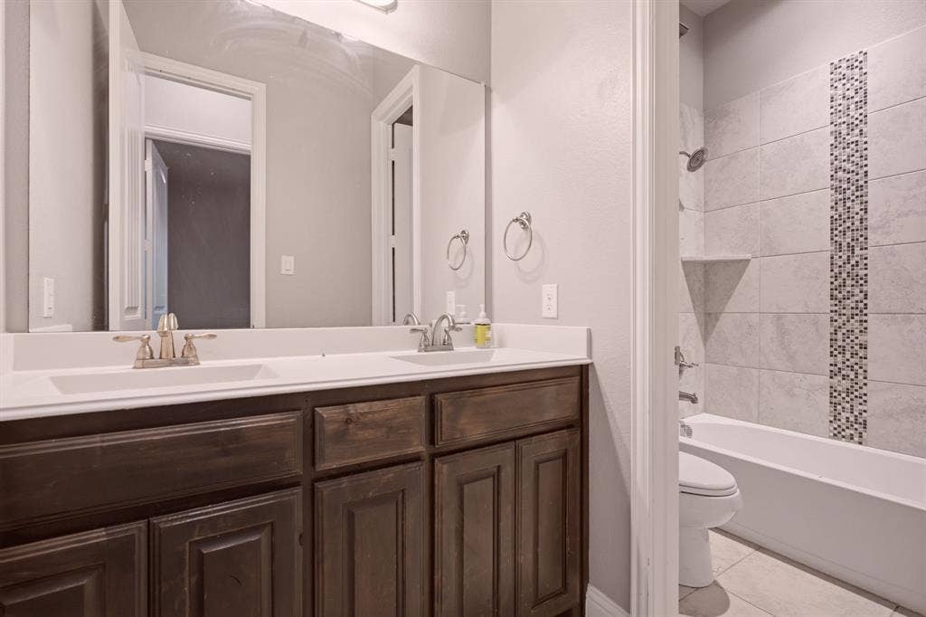 605 Brook Drive, Anna, TX 75409 guest bathroom w dual vanities