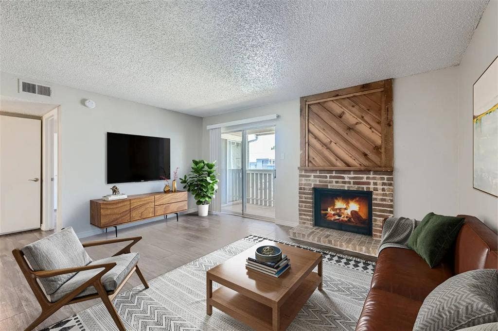 4021 Steck Avenue, #422, Austin, TX 78759 Fall into November savings - 2 Months Free *Terms may apply