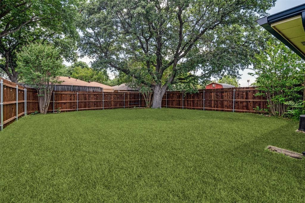 3701 Christopher Drive, Rowlett, TX 75088 3701 Christopher Drive, Rowlett, TX 75088