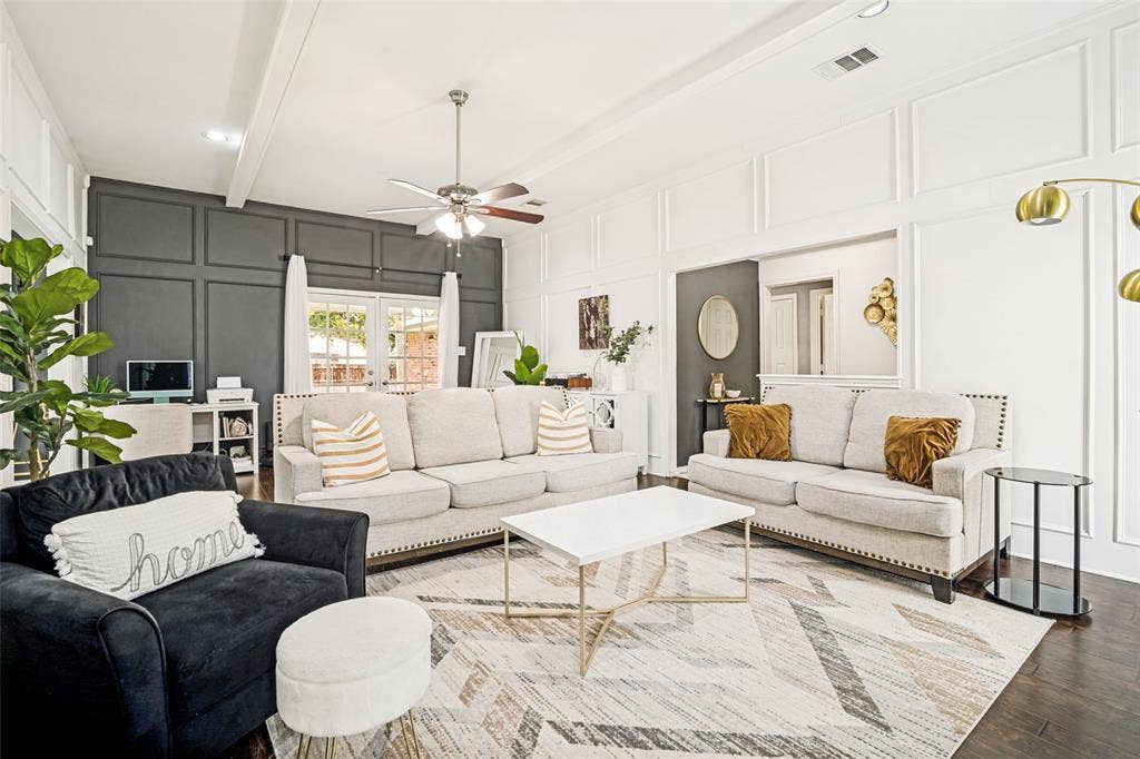 3701 Christopher Drive, Rowlett, TX 75088 3701 Christopher Drive, Rowlett, TX 75088