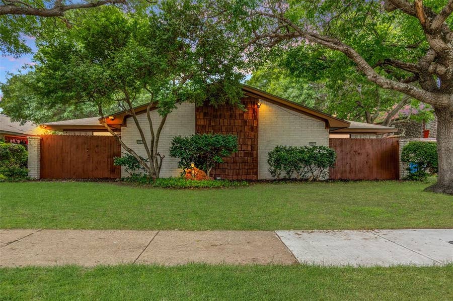 Property photo for 12819/12821 Pandora Drive, Dallas, TX
