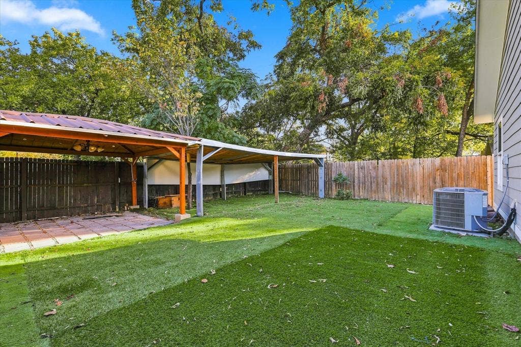 1735 Mcbroom Street, Dallas, TX 75212 1735 Mcbroom Street, Dallas, TX 75212