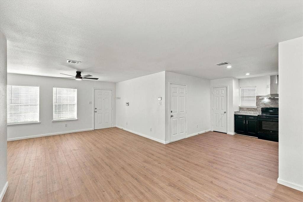 1735 Mcbroom Street, Dallas, TX 75212 1735 Mcbroom Street, Dallas, TX 75212