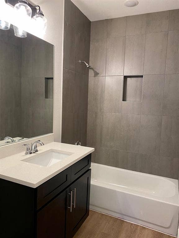 7330 Bree Court, Dallas, TX 75235 7330 Bree Court, Dallas, TX 75235