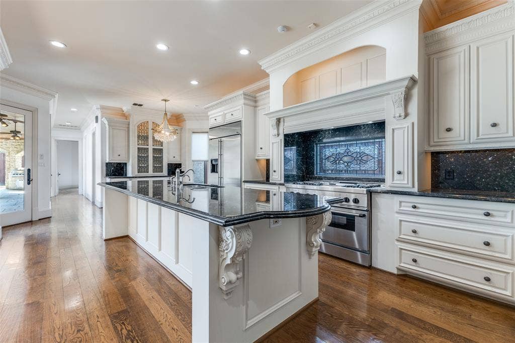 6416 Dykes Way, Dallas, TX 75230 6416 Dykes Way, Dallas, TX 75230