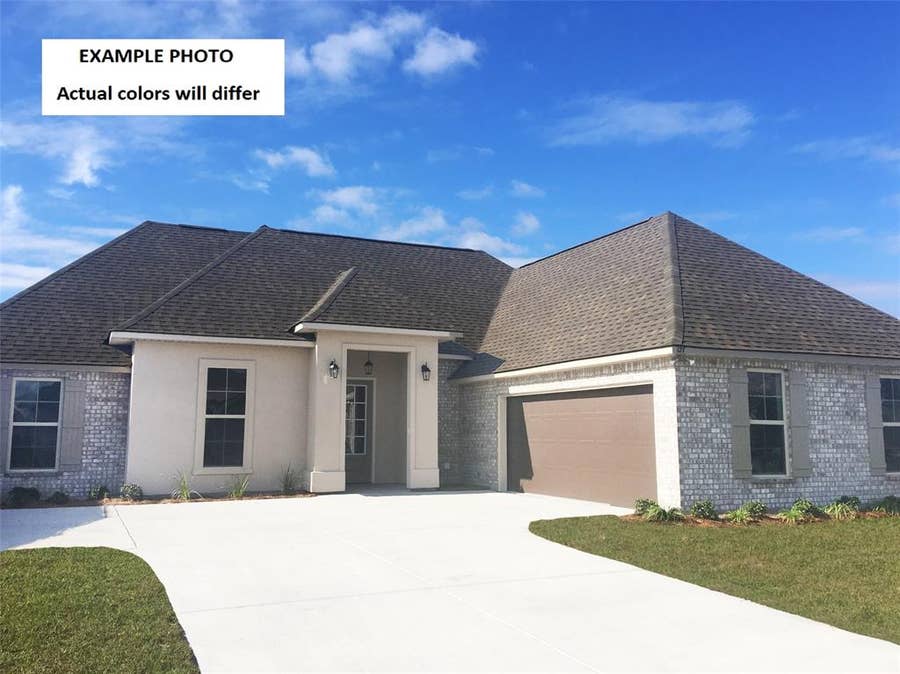 Property photo for 435 Merestone Crossing, Benton, LA