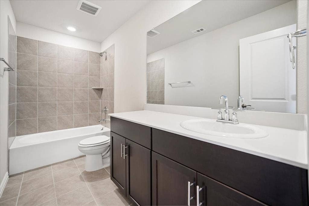 671 Briar Drive, Lavon, TX 75166 671 Briar Drive, Lavon, TX 75166