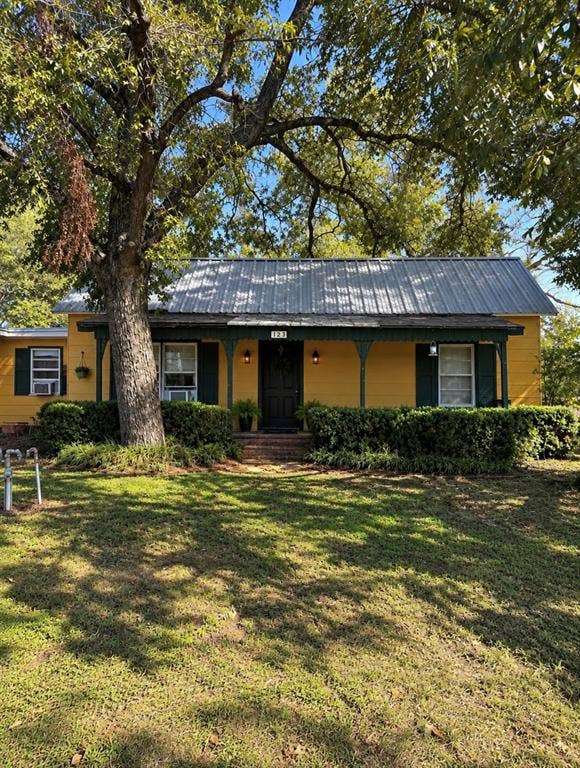 Property photo for 123 Main Street, Blanket, TX