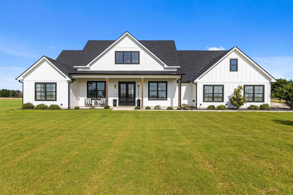 11683 Old Dallas Road, West, TX 76691 11683 Old Dallas Road, West, TX 76691