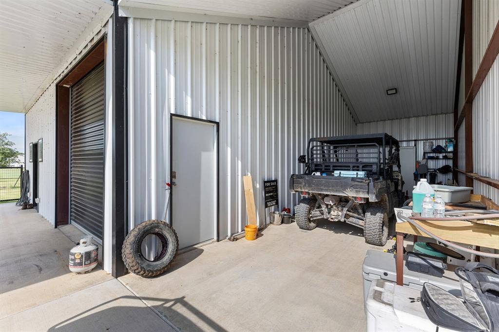 11683 Old Dallas Road, West, TX 76691 11683 Old Dallas Road, West, TX 76691