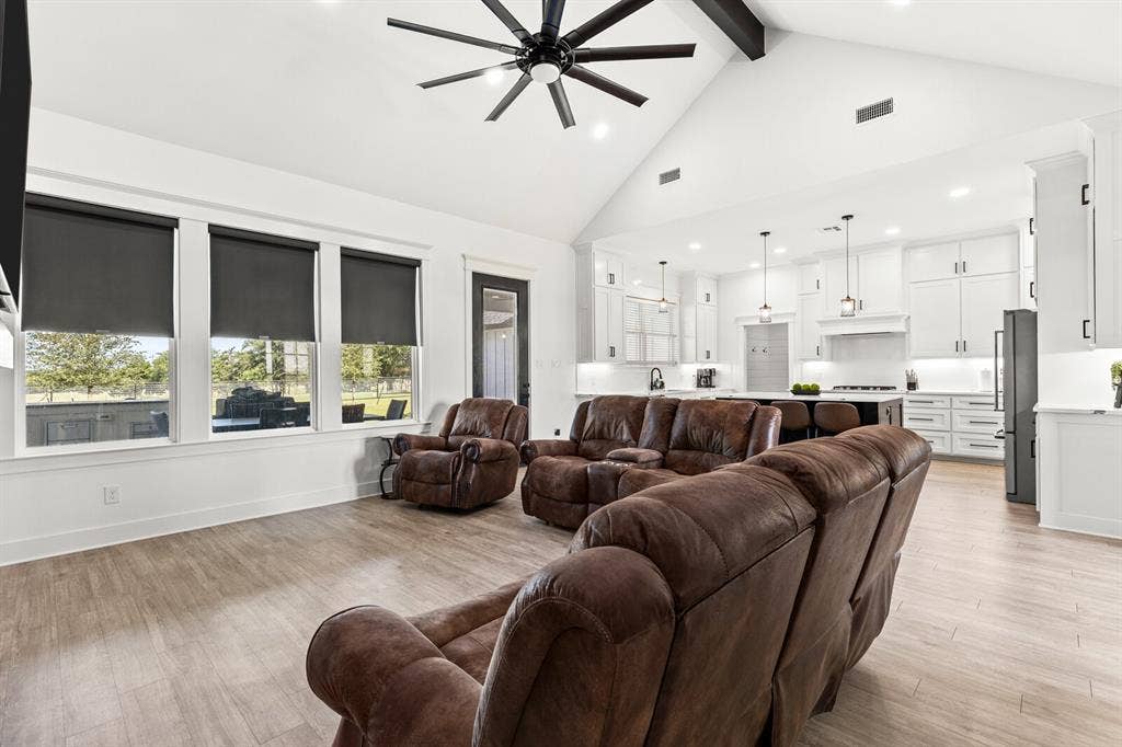 11683 Old Dallas Road, West, TX 76691 11683 Old Dallas Road, West, TX 76691
