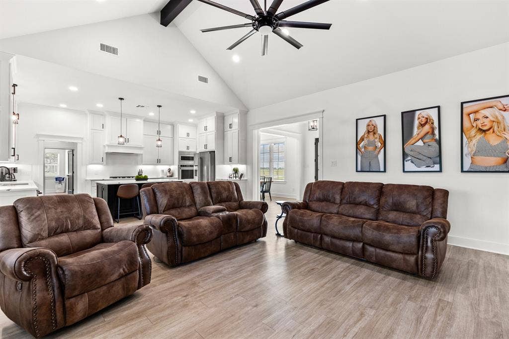 11683 Old Dallas Road, West, TX 76691 11683 Old Dallas Road, West, TX 76691