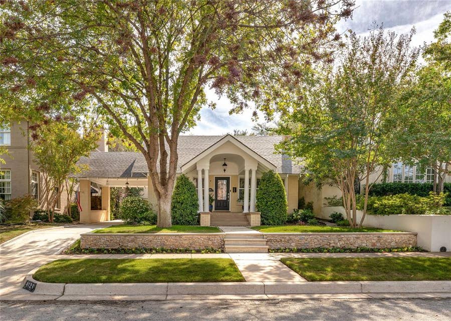 Property photo for 4121 Mattison Avenue, Fort Worth, TX