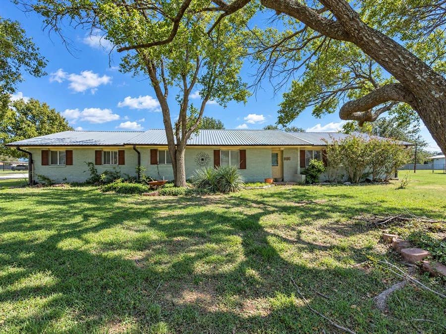 Property photo for 1005 Steadham Road, Loving, TX