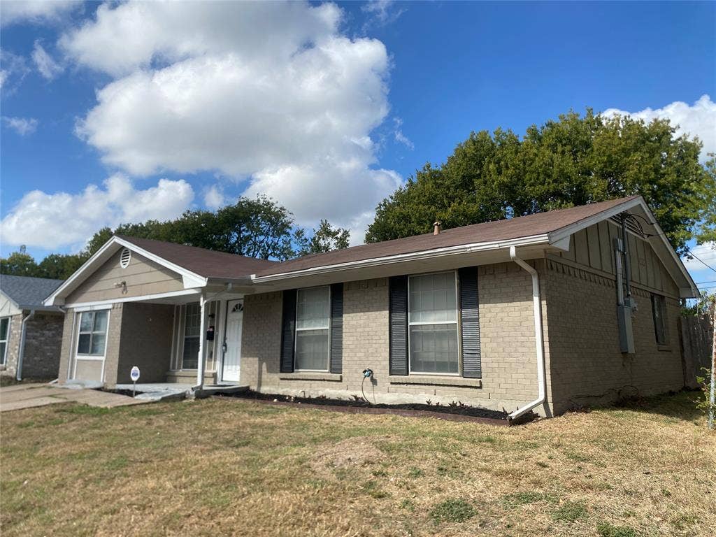 3353 Pacesetter, Dallas, TX 75241 3353 Pacesetter, Dallas, TX 75241
