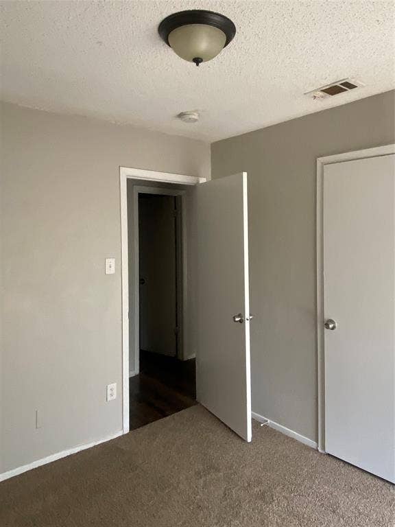 3353 Pacesetter, Dallas, TX 75241 3353 Pacesetter, Dallas, TX 75241