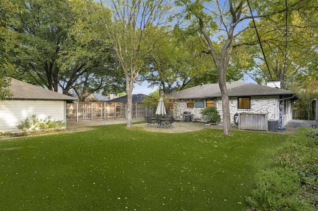 6959 Merrilee Lane, Dallas, TX 75214