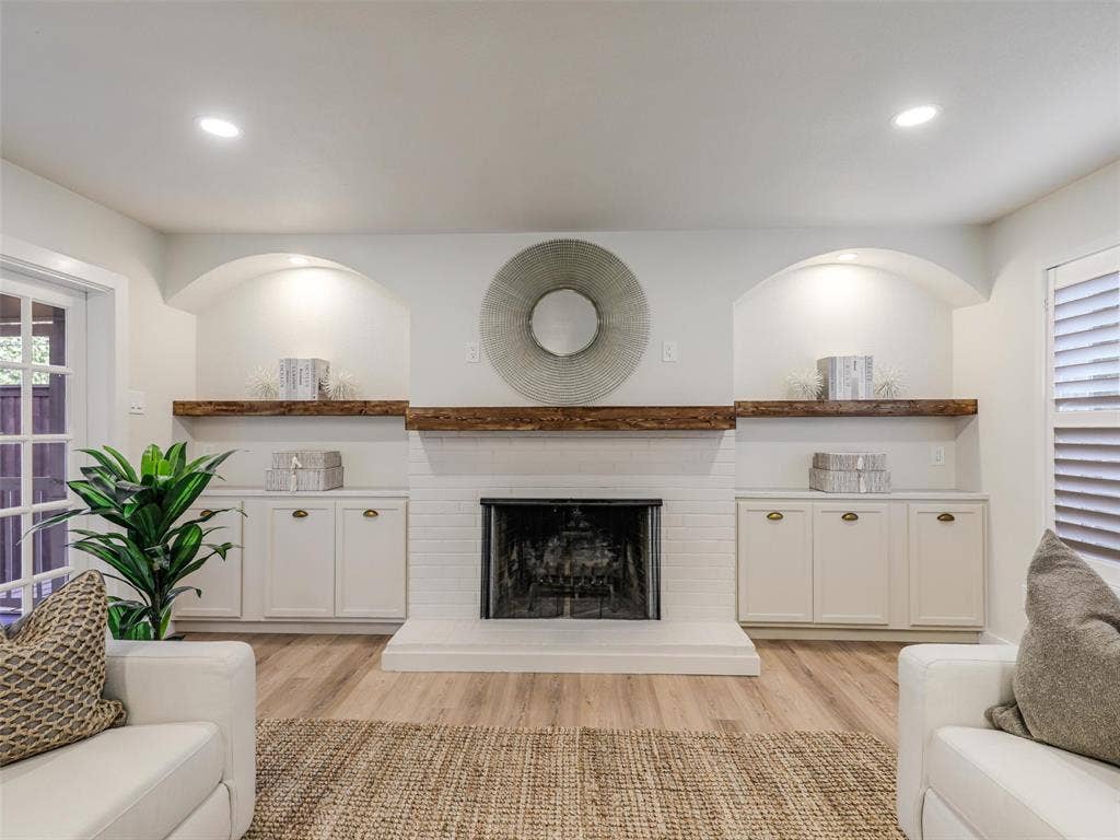 9929 Windledge Drive, Dallas, TX 75238