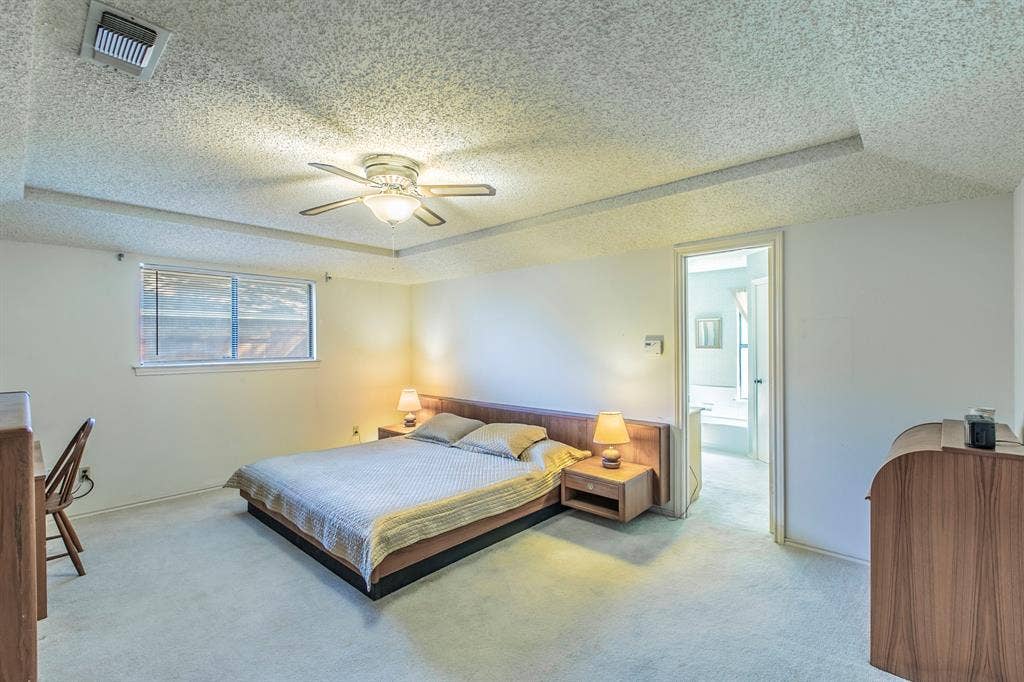 618 Meadowbrooke Drive, Duncanville, TX 75137