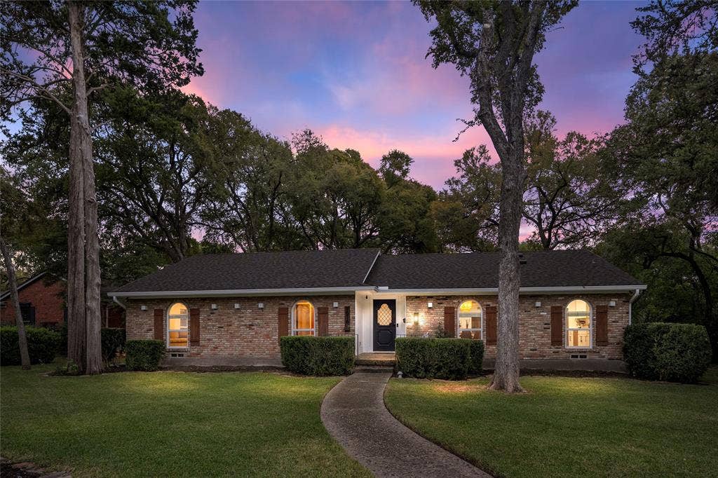 1516 Kiltartan Drive, Dallas, TX 75228 1516 Kiltartan Drive, Dallas, TX 75228