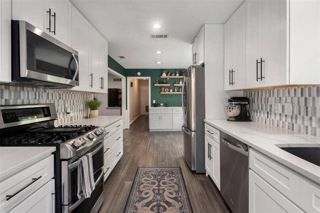 1516 Kiltartan Drive, Dallas, TX 75228 1516 Kiltartan Drive, Dallas, TX 75228