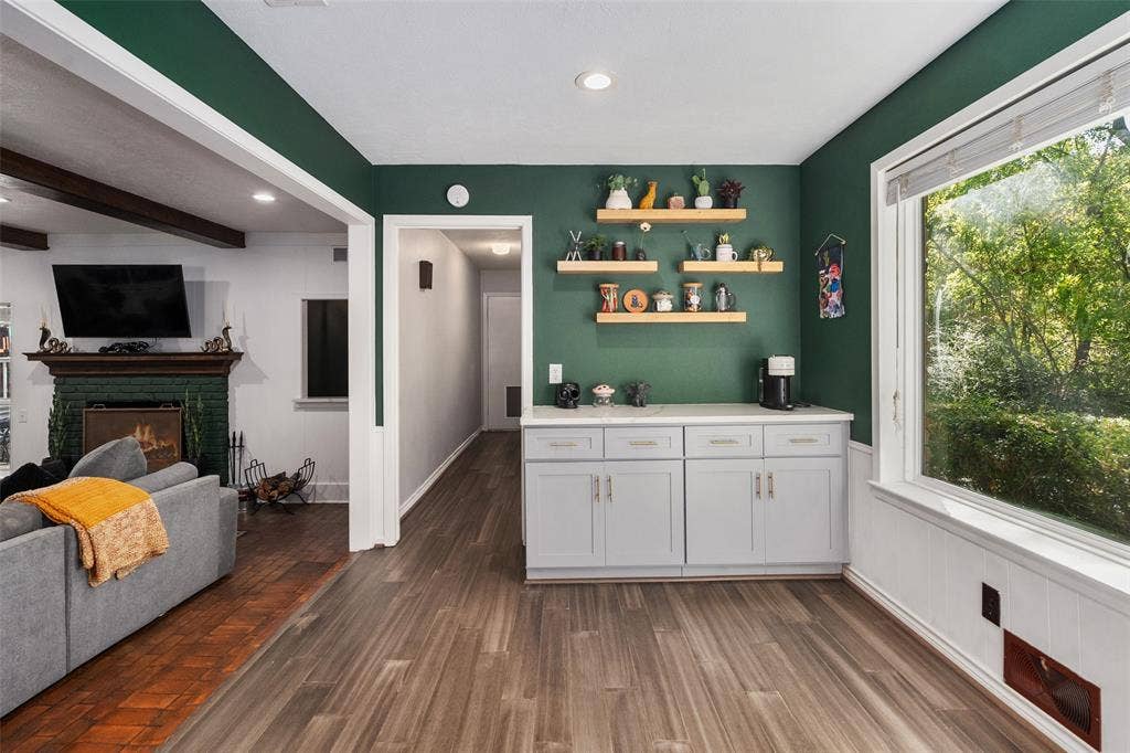 1516 Kiltartan Drive, Dallas, TX 75228 1516 Kiltartan Drive, Dallas, TX 75228