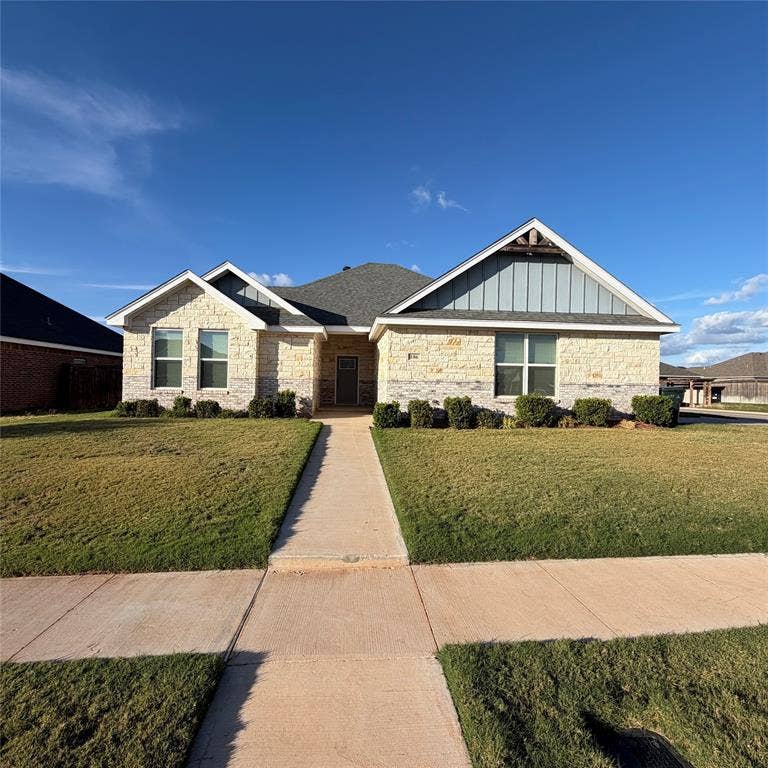 Property photo for 186 Carriage Hills Parkway, Abilene, TX