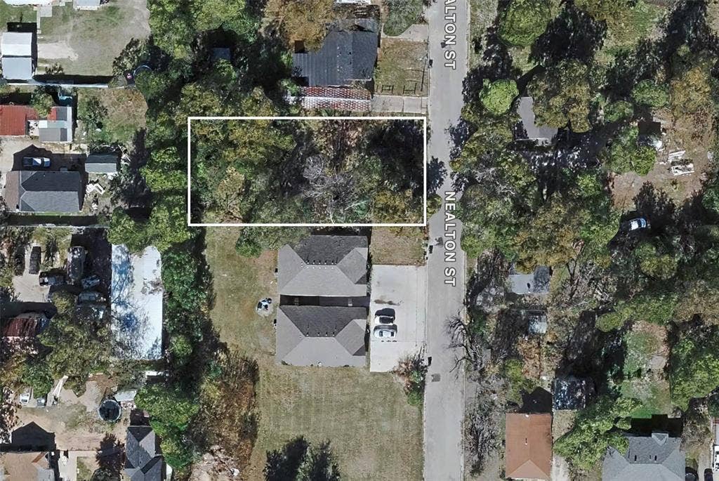 1308 Nealton Street, Bellmead, TX 76705 1308 Nealton Street, Bellmead, TX 76705
