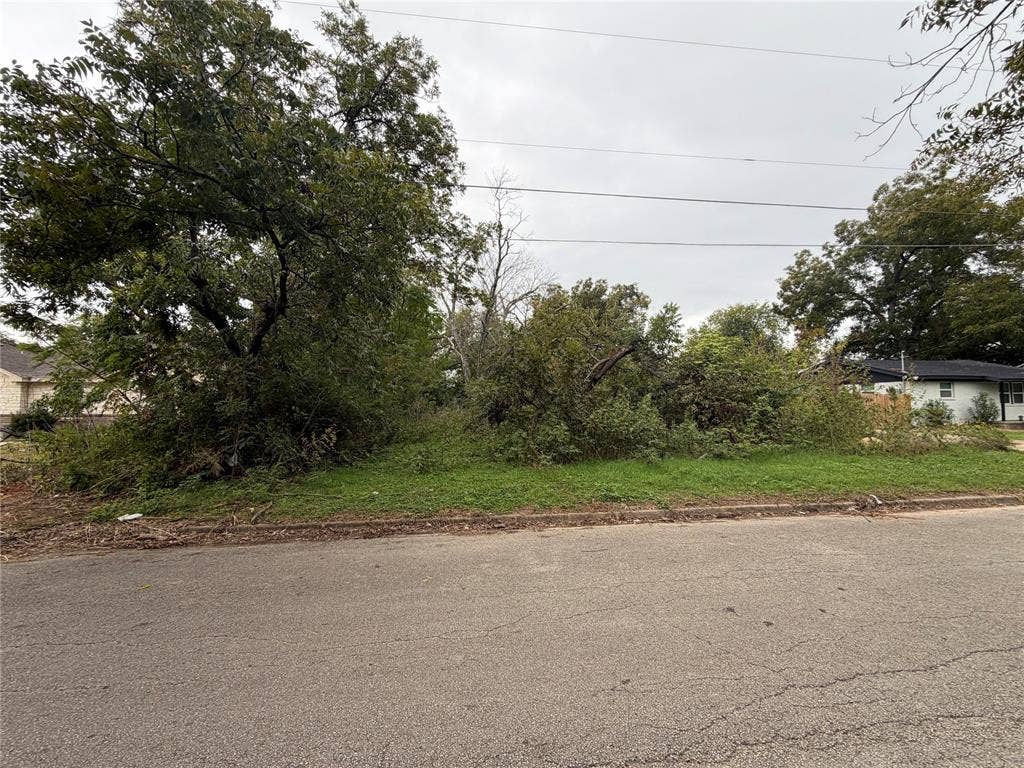 1308 Nealton Street, Bellmead, TX 76705 1308 Nealton Street, Bellmead, TX 76705