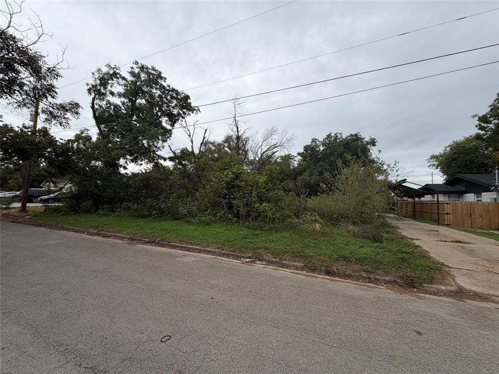 1308 Nealton Street, Bellmead, TX 76705 1308 Nealton Street, Bellmead, TX 76705