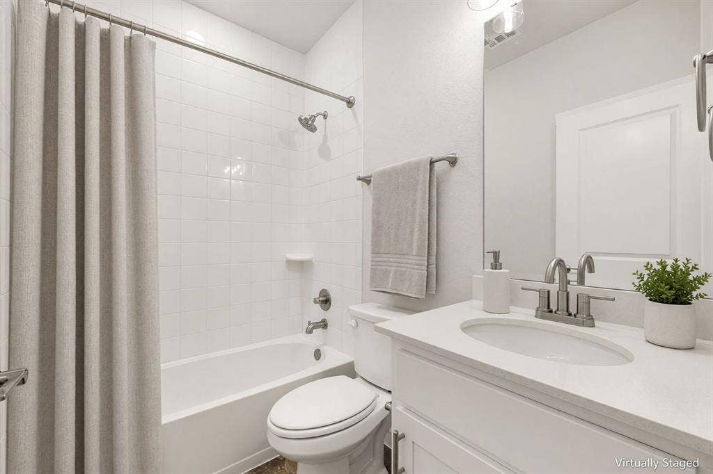 12823 Pine Ridge Trail, Rowlett, TX 75089 12823 Pine Ridge Trail, Rowlett, TX 75089