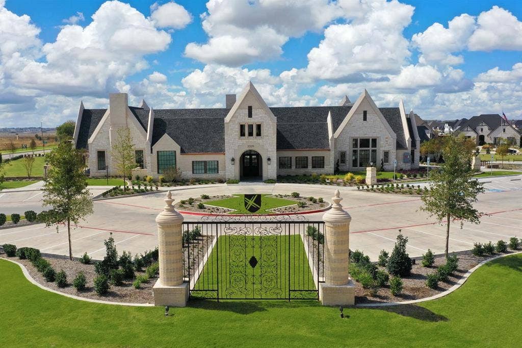 2816 Suffolk Court, Celina, TX 75009 2816 Suffolk Court, Celina, TX 75009