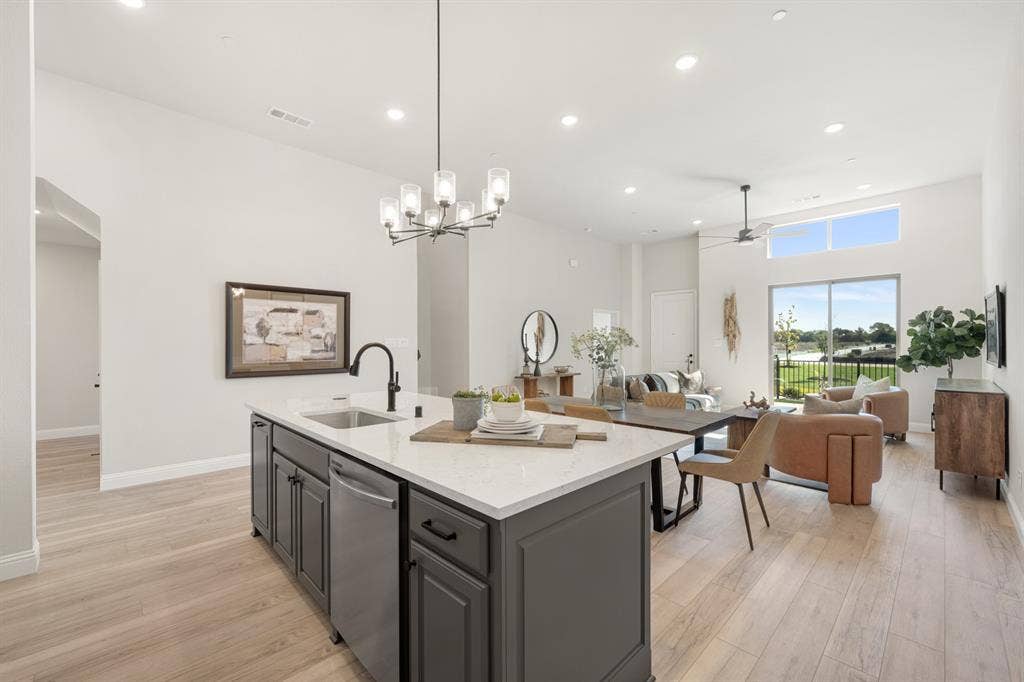 12827 Pine Ridge Trail, Rowlett, TX 75089 12827 Pine Ridge Trail, Rowlett, TX 75089
