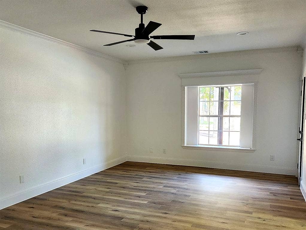 549 Pierce Road, Red Oak, TX 75154 549 Pierce Road, Red Oak, TX 75154