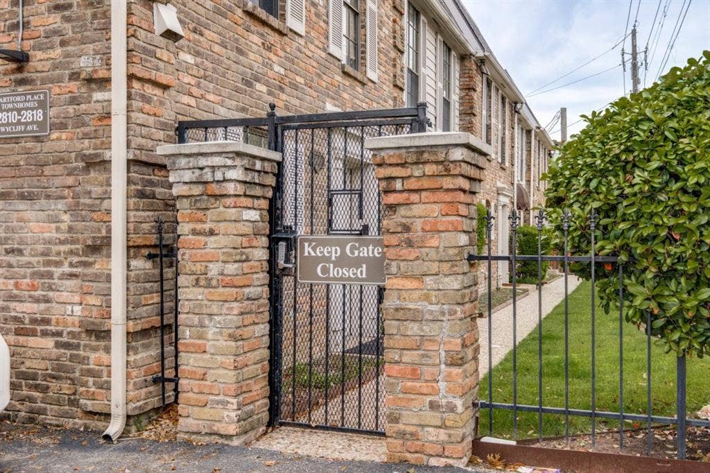 2816 Wycliff Avenue, Dallas, TX 75219 2816 Wycliff Avenue, Dallas, TX 75219