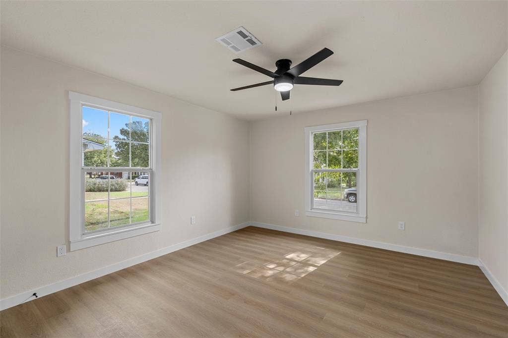 4617 Cole Avenue, Waco, TX 76710 4617 Cole Avenue, Waco, TX 76710
