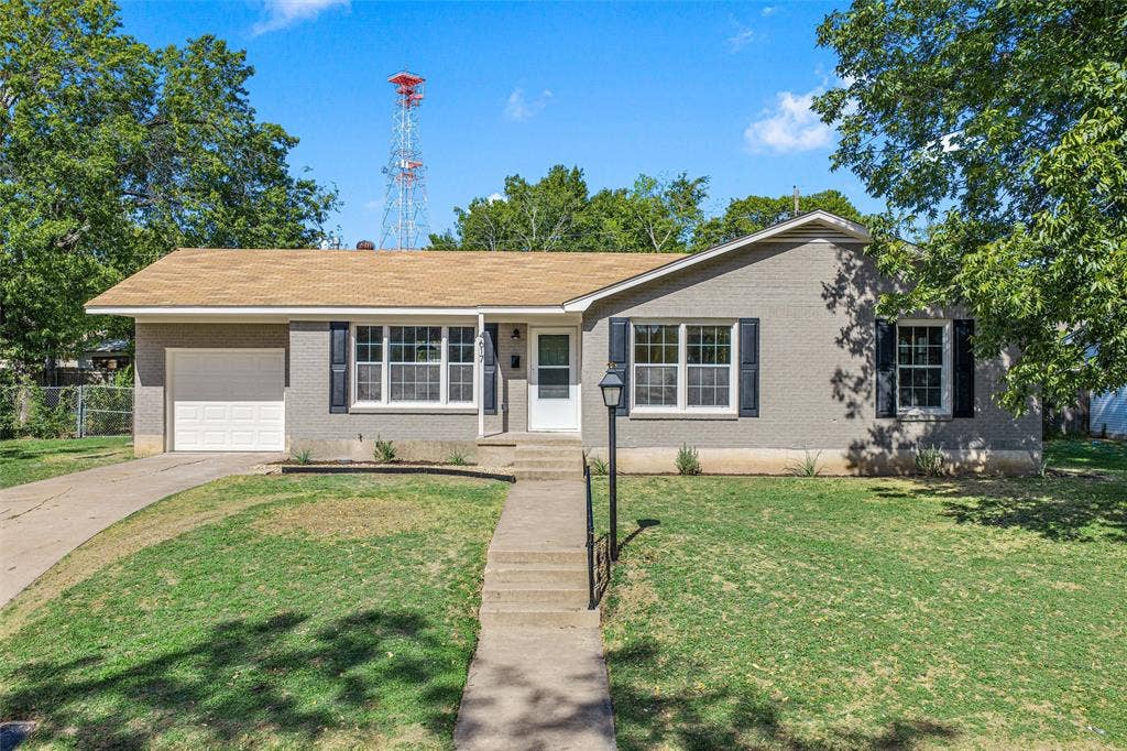 4617 Cole Avenue, Waco, TX 76710 4617 Cole Avenue, Waco, TX 76710